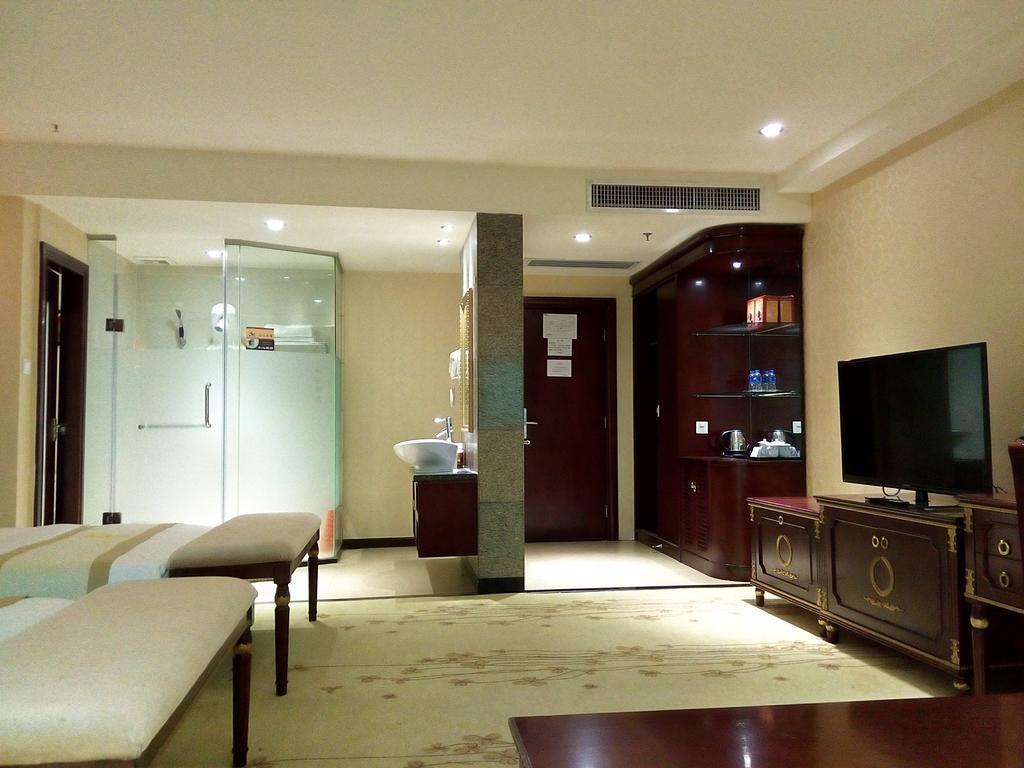 Guangzhou Li Gang Hotel Ruang foto