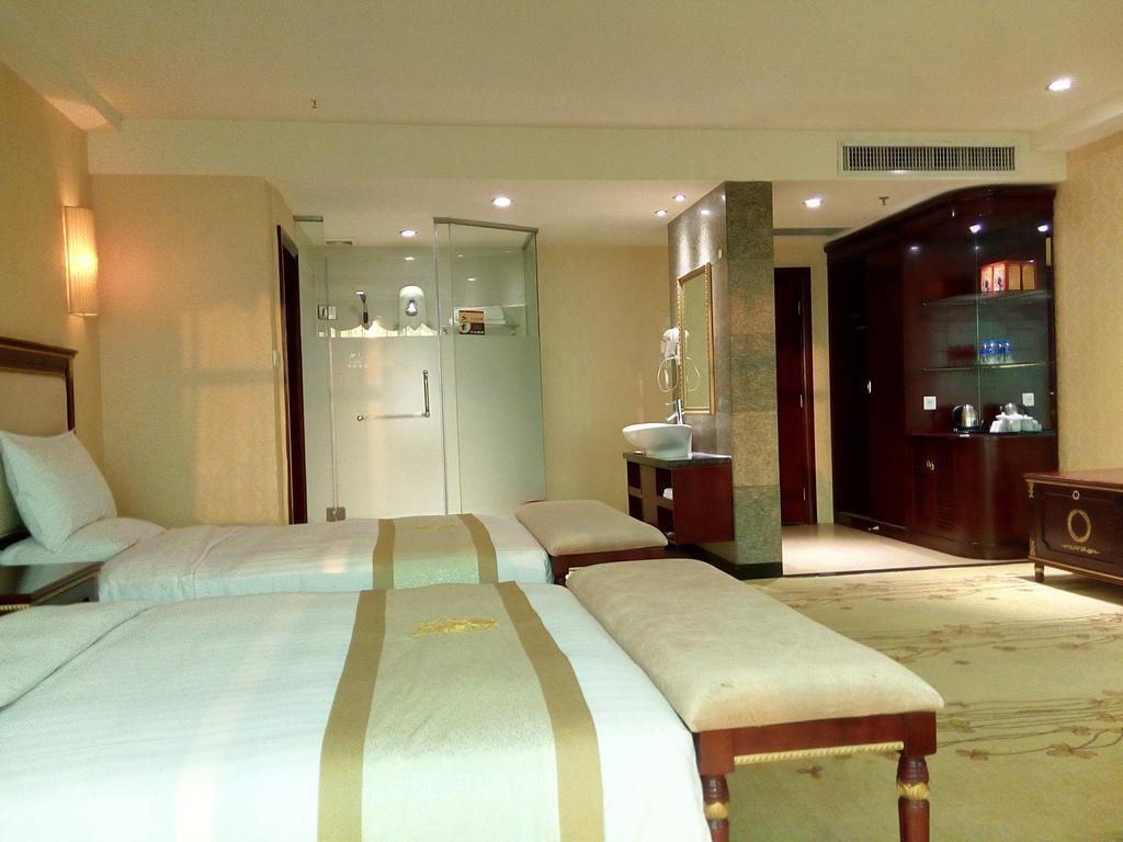 Guangzhou Li Gang Hotel Ruang foto