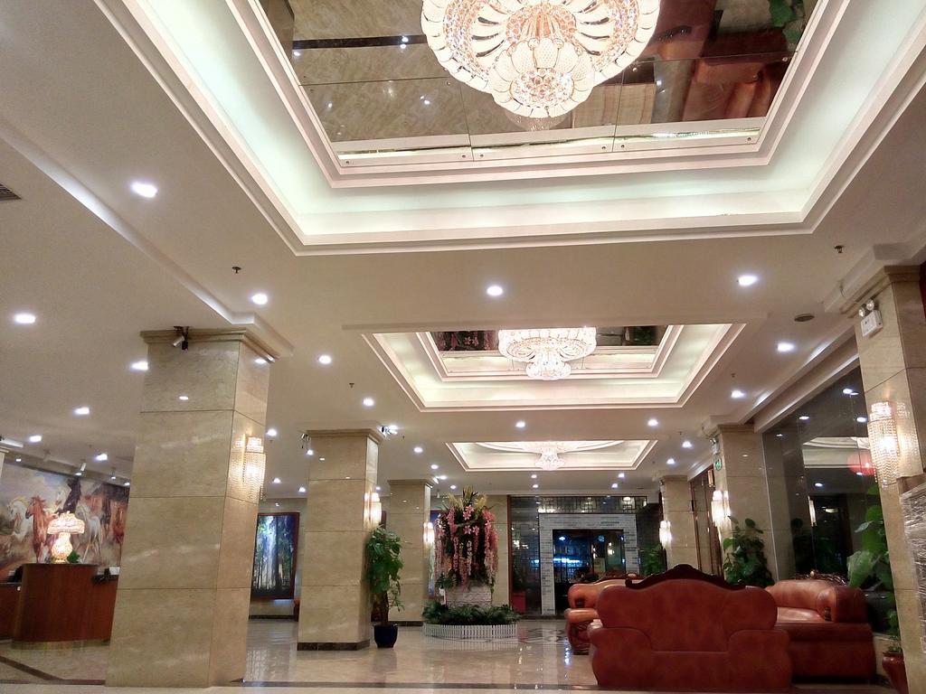 Guangzhou Li Gang Hotel Bagian luar foto